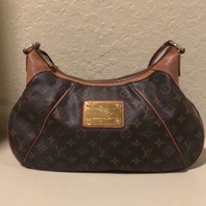Louis Vuitton Thames GM Handbag